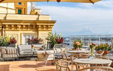 Mercure Napoli centro Angioino 4*