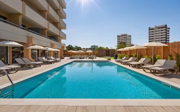 Wyndham Residences Alvor Beach 4*