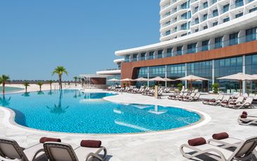 Hampton by Hilton Marjan Island avec pré-extension possible à Dubaï