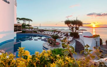 Punta Molino Beach Resort & Thermal Spa 5*