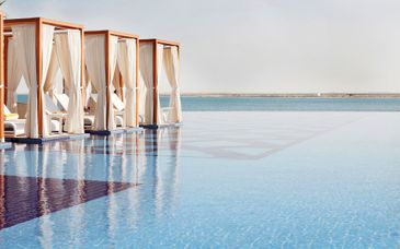 Kappa Club Royal M Hotel & Resort Abu Dhabi 5*