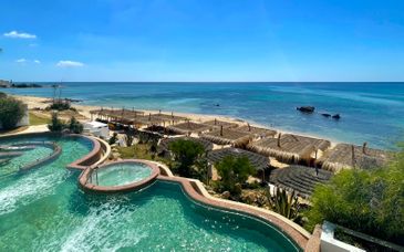 Hôtel Sol Azur Beach 4*