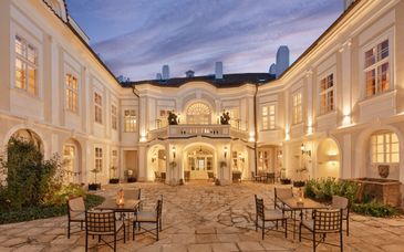 The Mozart Prague 5*