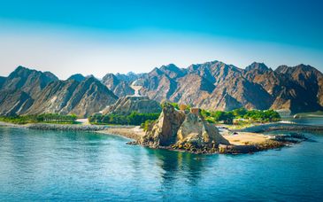 Mövenpick Hôtel and Apartments Ghala Muscat et Thousand Nights en option