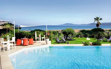 Grand Hôtel Les Flamants Roses 4*