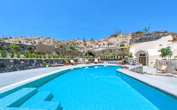 Mantilida Villa