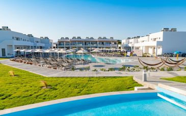 Lambi Resort Hotel 4*