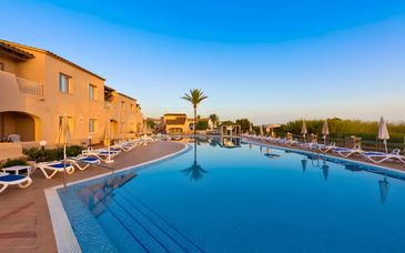 Offerta esclusiva Alpitour per Voyage Privé: Bravo Smart Arenas de Son Bou 4*