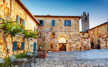 Borgo San Luigi 4*