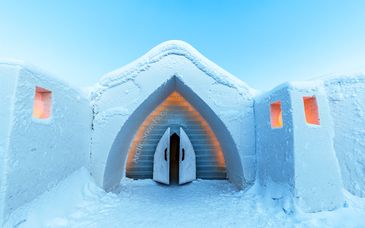 Cena in ristorante di ghiaccio + notte in snowhotel e crociera in rompighiaccio - Adults Only
