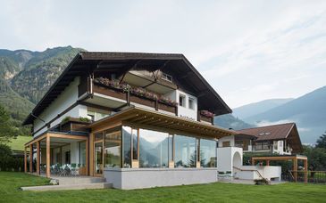 Hotel Taufers