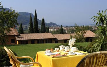 Garda / Veneto - Poiano Resort ****