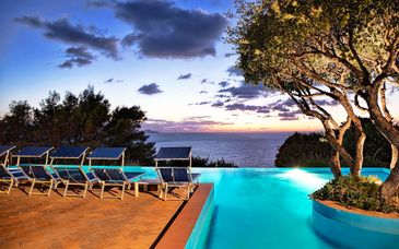 Hotel Torre di Cala Piccola 4*