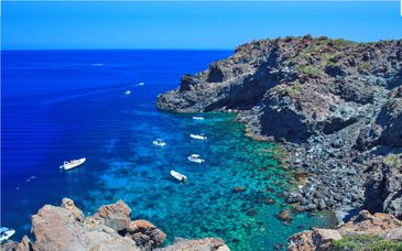 Esperienza di viaggio Pantelleria con escursioni