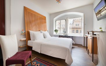 Design Hotel Neruda 4*