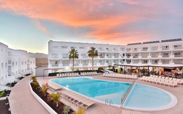Aequora Lanzarote Suites 4*