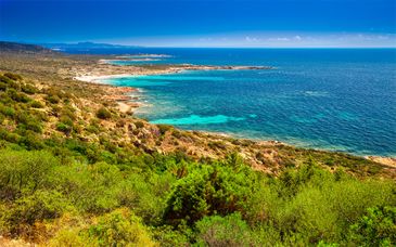 Autotour di 7 notti della Corsica con traghetto Corsica Ferries