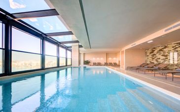 Land's End Boutique Hotel 4*