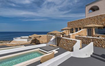 4-night group tour: Greece beyond the ordinary