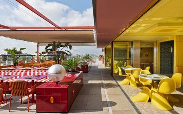 Moxy Barcelona Hotel 4*