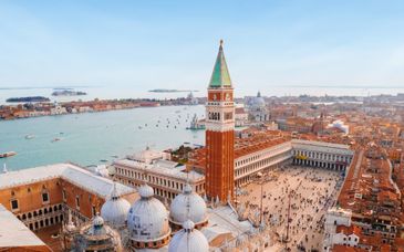 5-9 night road trip: Venice and Dolomites