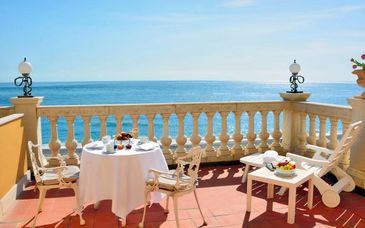 Hellenia Yachting Hotel 4*