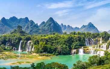 9-night private tour & optional stopover in Nha Trang and Ho Chi Minh City