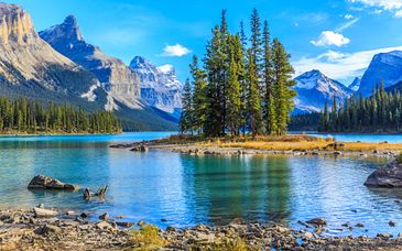 7-9 night road trip: In the heart of Alberta
