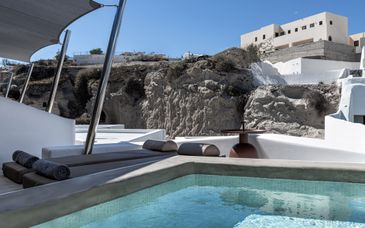 Victoria Caves 4*