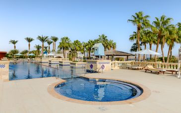 Sheraton Sharm Hotel Resort Villas & Spa 5*