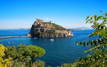 7 night trip: Treasures of the Gulf of Naples
