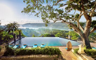 Trio: Mayura Ubud Retreat 4*, The Acala Shri Sedana 4* & Monolocale Luxury Resort & Spa Seminyak by iNi Vie Hospitality 5*