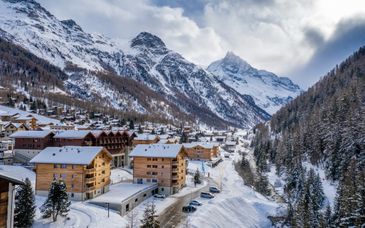 SWISSPEAK Resorts Zinal 4*