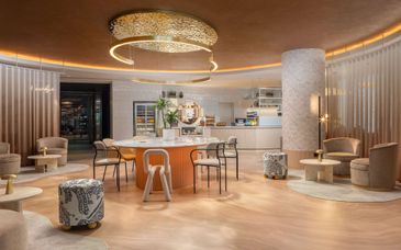 Mercure London Earls Court 4*