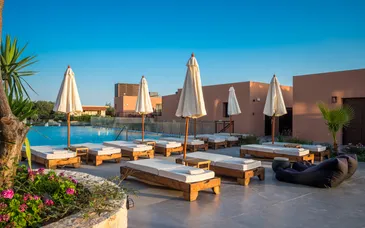 Pyria Hotel 4*