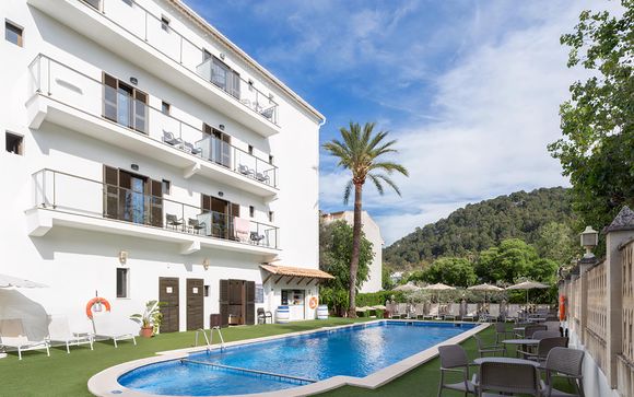 Fergus Style Soller Beach 4*