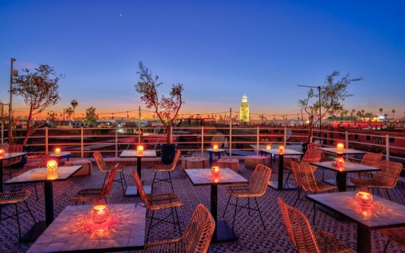 Dîner en rooftop dans la médina