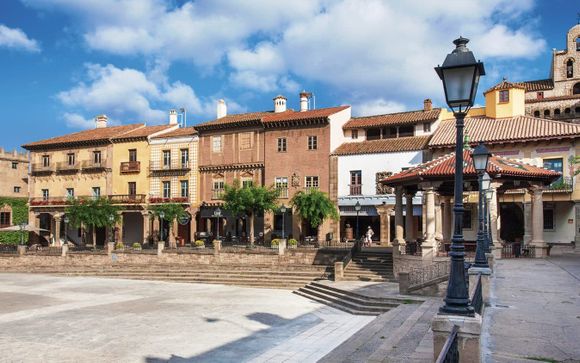 Un accès au Poble español à Barcelone