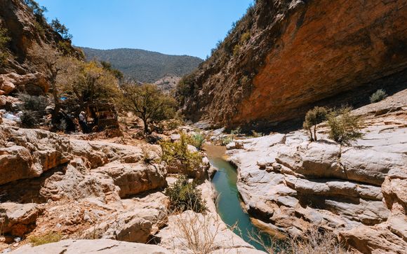 Journée dans la vallée du Paradis et déjeuner traditionnel 