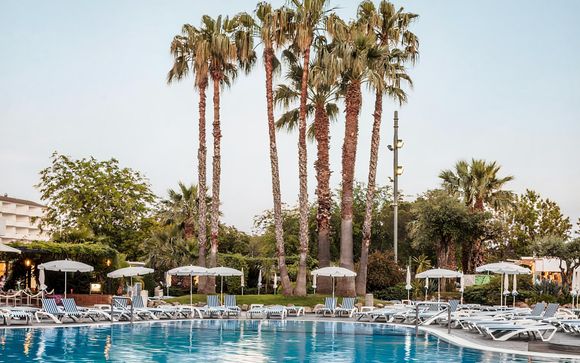 Aqua Hotel Aquamarina & Spa 4*