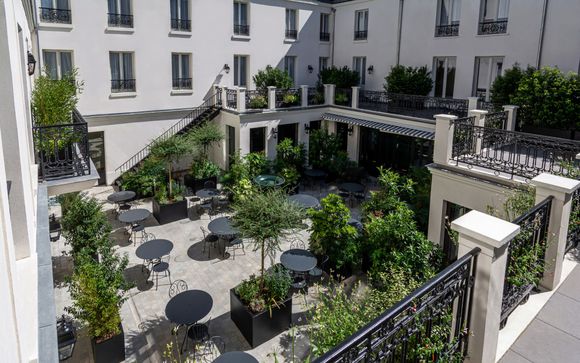 Poussez les portes de votre hôtel & spa Napoléon Fontainebleau