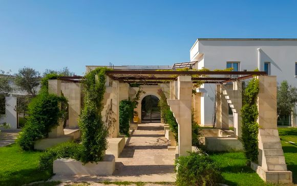 Secolario Masseria del Viverbene 5*