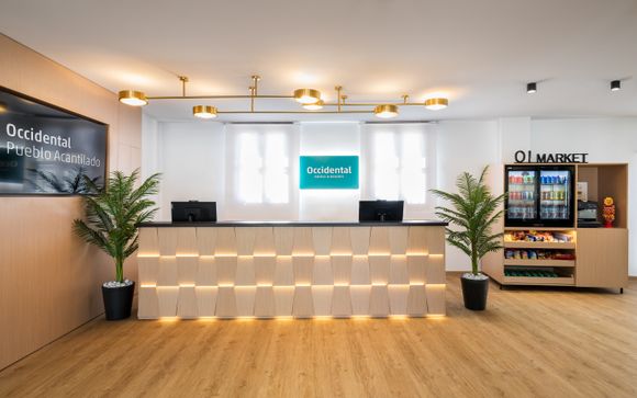 Occidental Pueblo Acantilado 4*