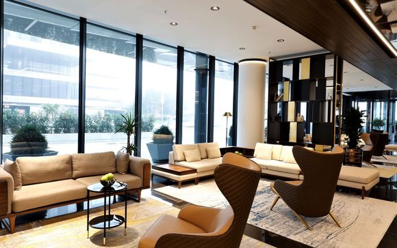 Grand Plaza Hotel Ljubljana 5*