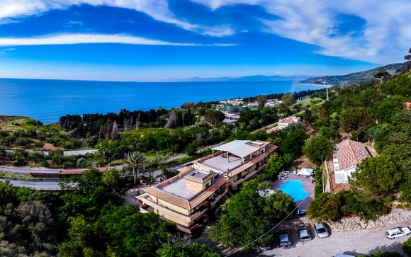 Poussez les portes du UNICO Cannamele Escape Tropea by Life Resorts 4* 