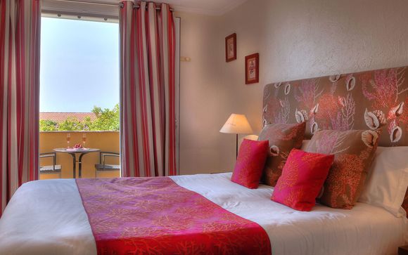 Poussez les portes de l'hôtel La Pérouse 4*