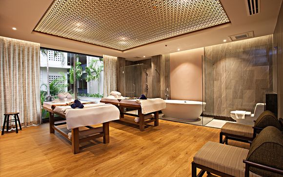 Bangsak Merlin 5* in Khao Lak