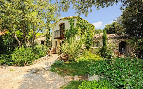 A Cheda Hotel in Bonifacio