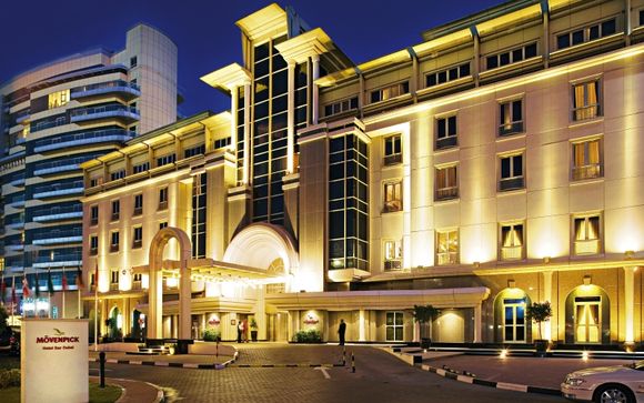 Hotel Mövenpick Bur Dubai 5*