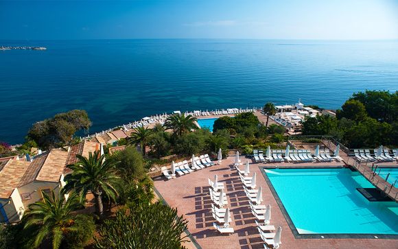 4* Kombireise: Domina Coral Bay Hotel und Il Picciolo Etna Golf Resort & Spa